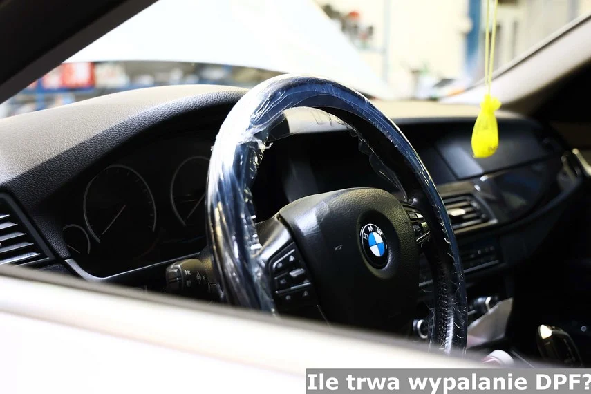 Samochód osobowy marki BMW
