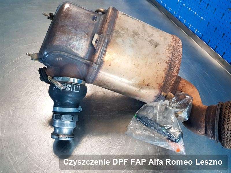 Filtr DPF do samochodu marki Alfa Romeo w Lesznie naprawiony na specjalistycznej maszynie, gotowy do wysyłki