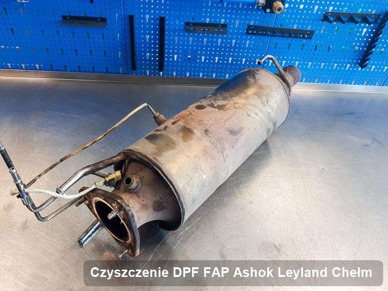 Filtr DPF układu redukcji emisji spalin do samochodu marki Ashok Leyland w Chełmie zregenerowany w specjalistycznym urządzeniu, gotowy spakowania