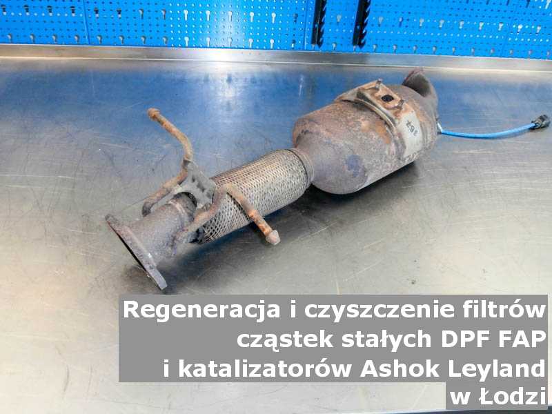 Regenerowany katalizator utleniający marki Ashok Leyland, w specjalistycznej pracowni, w Łodzi.