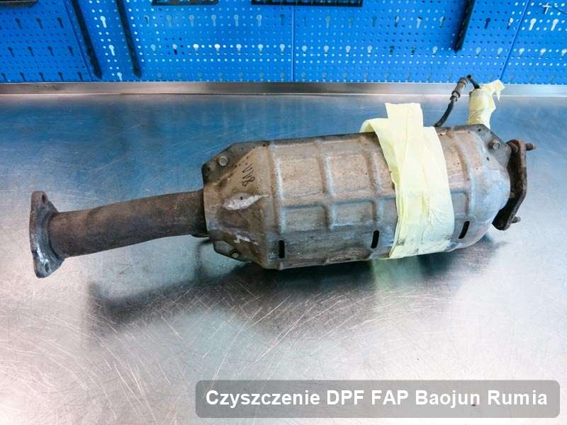 Filtr cząstek stałych DPF do samochodu marki Baojun w Rumi wypalony w specjalistycznym urządzeniu, gotowy do zamontowania