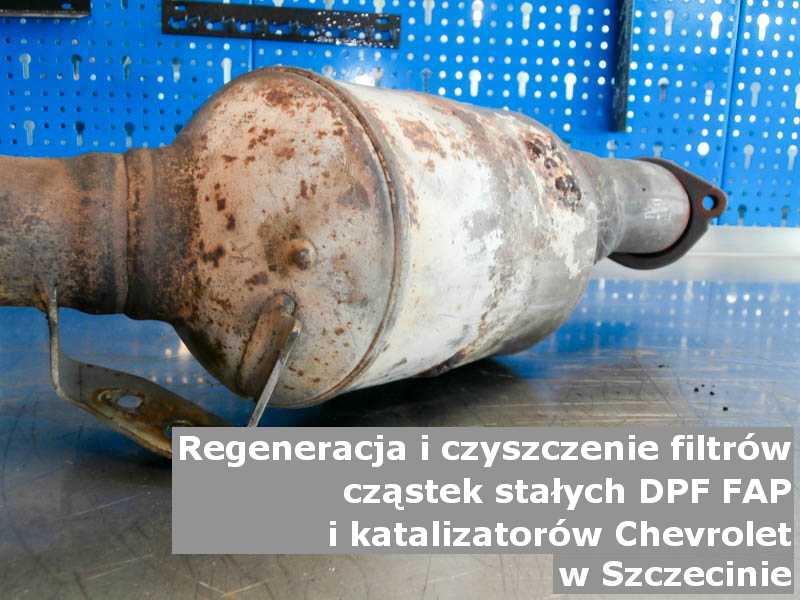 Wypalony filtr cząstek stałych DPF marki Chevrolet, w specjalistycznej pracowni, w Szczecinie.