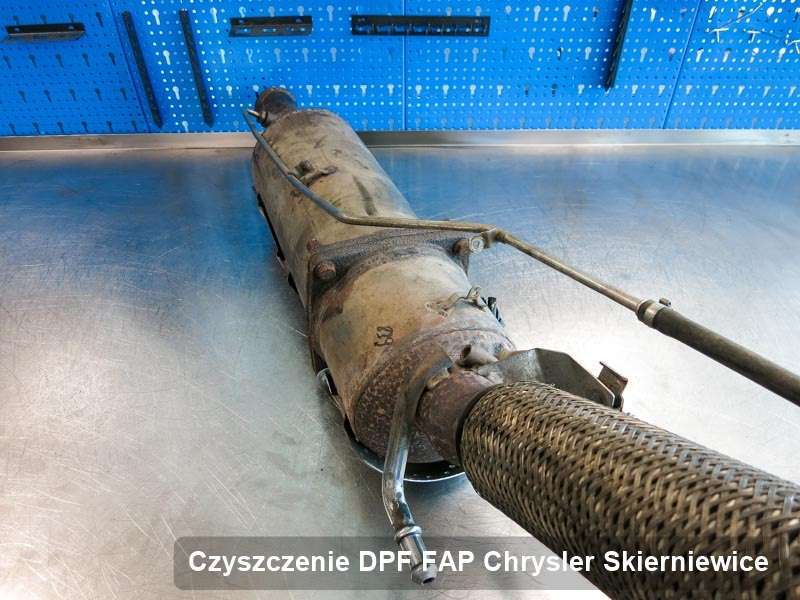 Filtr cząstek stałych FAP do samochodu marki Chrysler w Skierniewicach naprawiony w dedykowanym urządzeniu, gotowy do wysyłki