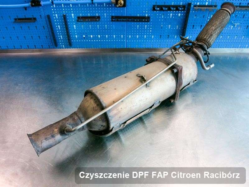 Filtr DPF układu redukcji emisji spalin do samochodu marki Citroen w Raciborzu naprawiony na specjalistycznej maszynie, gotowy do wysyłki