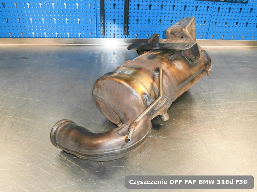 Filtr cząstek stałych DPF BMW 316d F30 zregenerowany na specjalistycznej maszynie gotowy do zamontowania