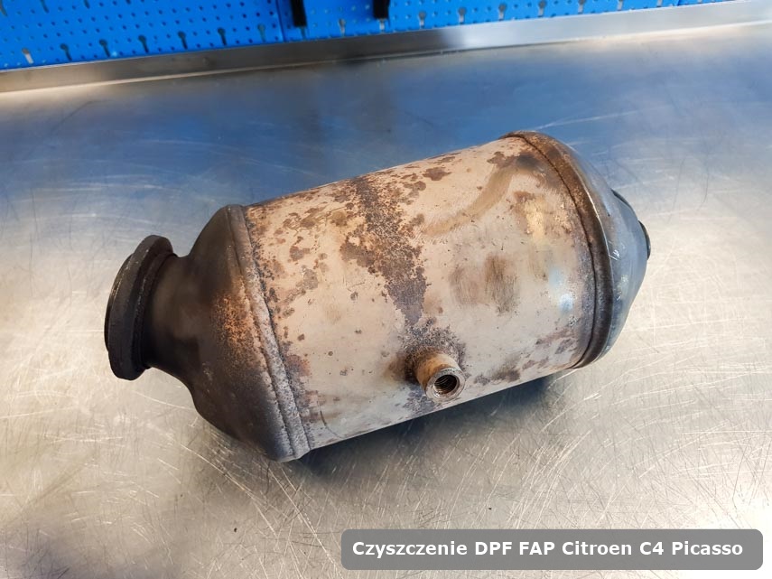 Filtr DPF układu redukcji emisji spalin Citroen C4  Picasso naprawiony w specjalistycznym urządzeniu gotowy do instalacji