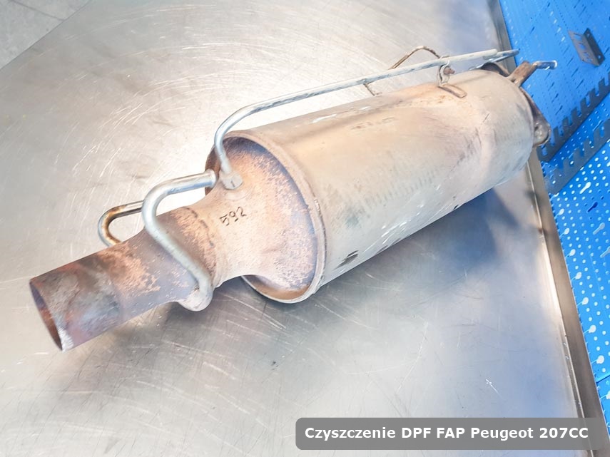 Filtr cząstek stałych DPF Peugeot 207 CC naprawiony w specjalistycznym urządzeniu gotowy spakowania