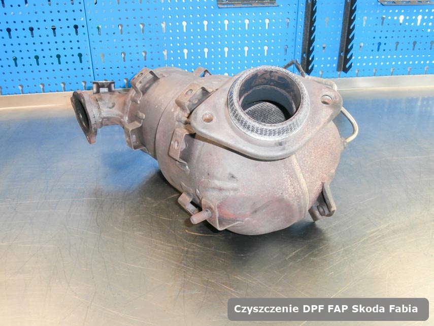 Filtr cząstek stałych DPF Skoda Fabia  oczyszczony na dedykowanej maszynie gotowy do montażu