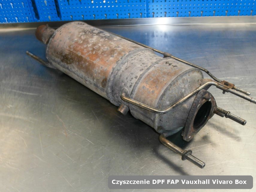 Filtr cząstek stałych FAP Vauxhall Vivaro Box oczyszczony na dedykowanej maszynie gotowy do instalacji