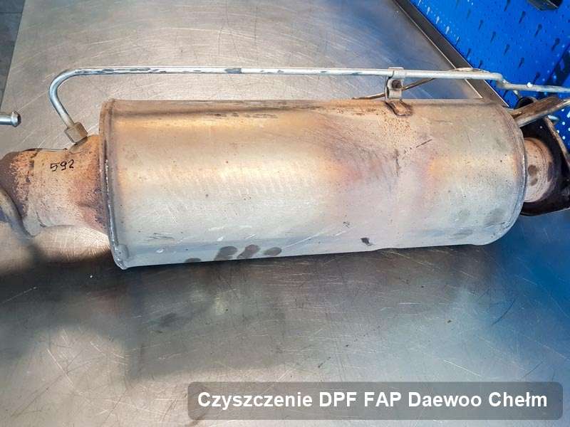 Filtr DPF układu redukcji emisji spalin do samochodu marki Daewoo w Chełmie wyremontowany na odpowiedniej maszynie, gotowy do wysyłki