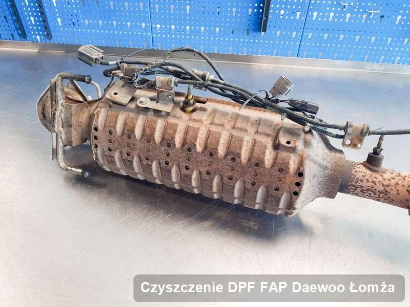 Filtr cząstek stałych DPF do samochodu marki Daewoo w Łomży wyczyszczony w dedykowanym urządzeniu, gotowy spakowania