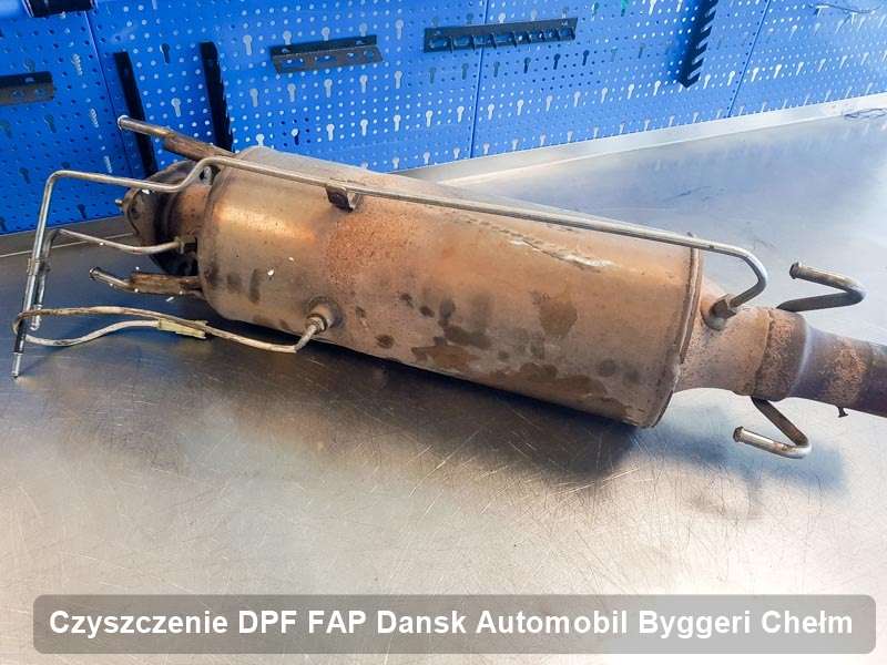 Filtr cząstek stałych DPF do samochodu marki Dansk Automobil Byggeri w Chełmie wypalony w specjalnym urządzeniu, gotowy spakowania