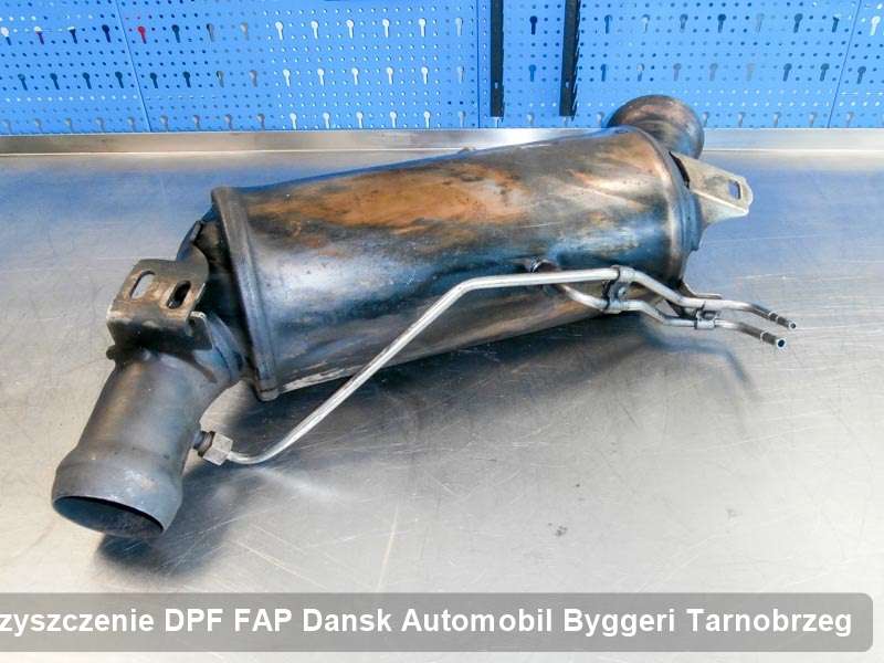 Filtr DPF do samochodu marki Dansk Automobil Byggeri w Tarnobrzegu wyremontowany w specjalnym urządzeniu, gotowy do zamontowania