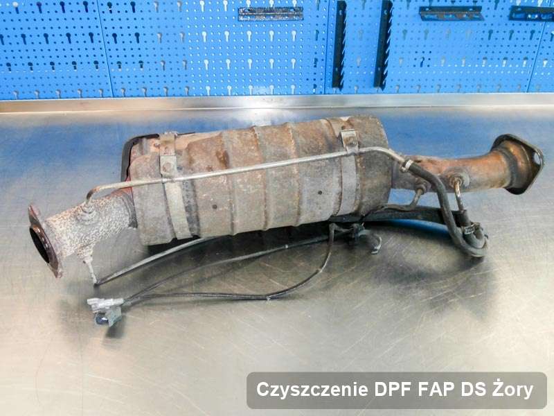 Filtr DPF do samochodu marki DS w Żorach wypalony w specjalnym urządzeniu, gotowy do instalacji
