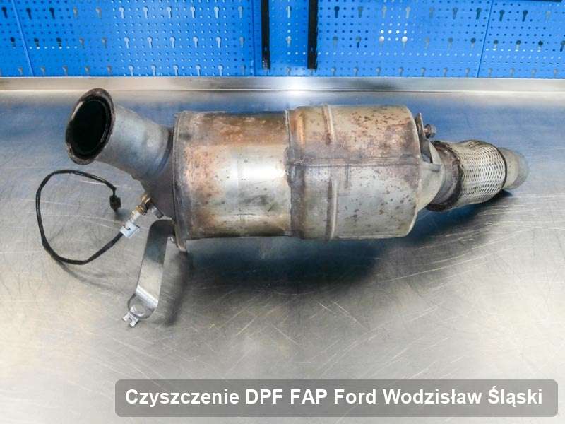 Filtr cząstek stałych DPF I FAP do samochodu marki Ford w Wodzisławiu Śląskim zregenerowany w specjalnym urządzeniu, gotowy spakowania
