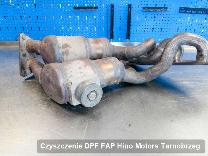 Filtr DPF i FAP do samochodu marki Hino Motors w Tarnobrzegu wyczyszczony w specjalnym urządzeniu, gotowy do zamontowania