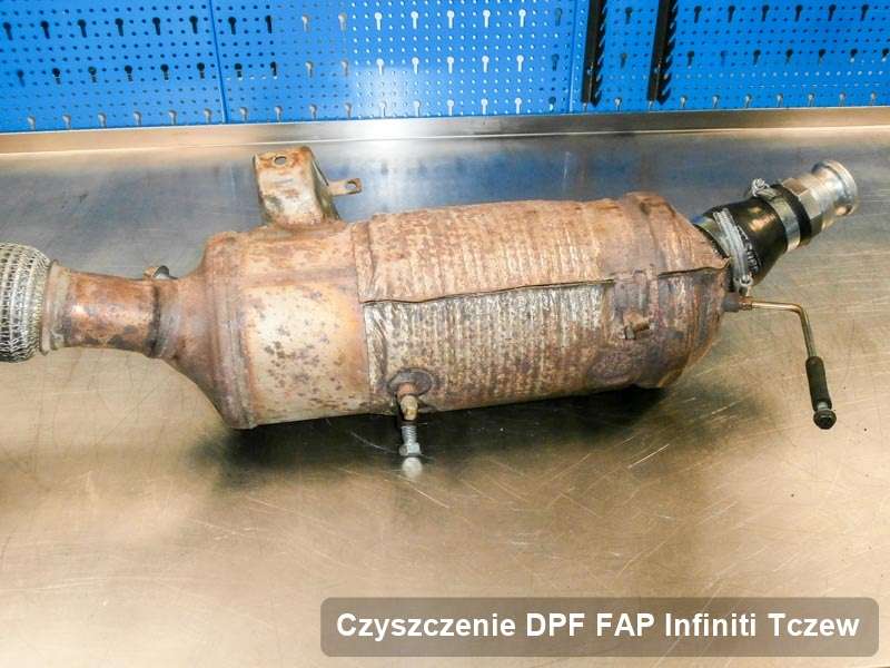 Filtr FAP do samochodu marki Infiniti w Tczewie wyczyszczony na dedykowanej maszynie, gotowy do montażu