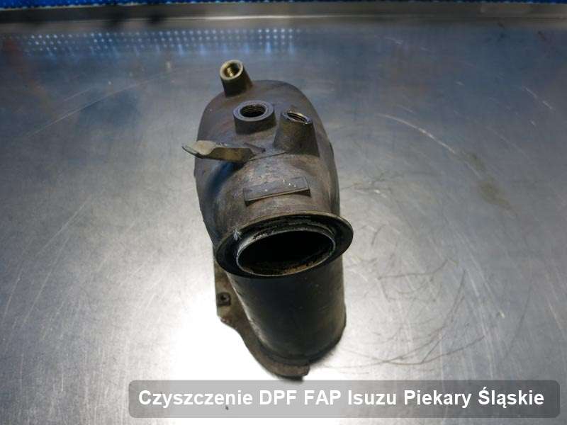Filtr cząstek stałych DPF do samochodu marki Isuzu w Piekarach Śląskich naprawiony w dedykowanym urządzeniu, gotowy do montażu