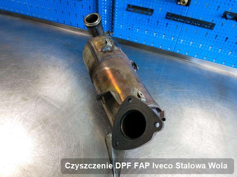 Filtr cząstek stałych DPF I FAP do samochodu marki Iveco w Stalowej Woli oczyszczony na odpowiedniej maszynie, gotowy do zamontowania