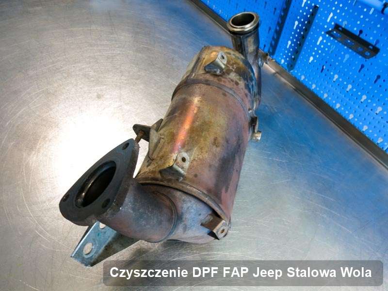Filtr DPF do samochodu marki Jeep w Stalowej Woli naprawiony na specjalistycznej maszynie, gotowy do wysyłki