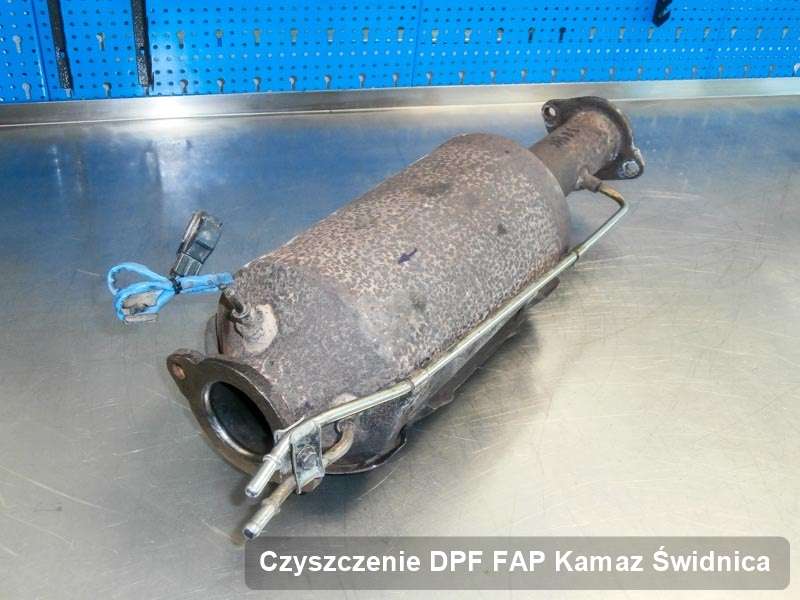 Filtr FAP do samochodu marki Kamaz w Świdnicy wypalony na dedykowanej maszynie, gotowy do wysyłki