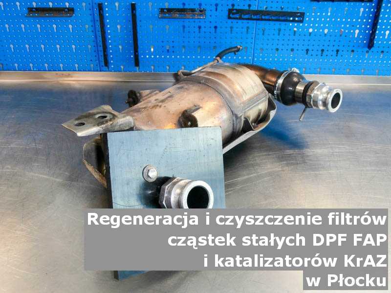 Naprawiany filtr cząstek stałych marki KrAZ, w pracowni regeneracji, w Płocku.