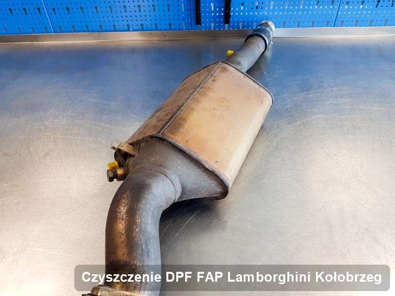 Filtr FAP do samochodu marki Lamborghini w Kołobrzegu wyremontowany na odpowiedniej maszynie, gotowy do zamontowania