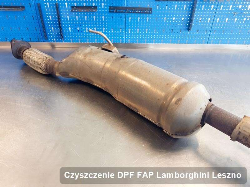 Filtr cząstek stałych DPF do samochodu marki Lamborghini w Lesznie dopalony na dedykowanej maszynie, gotowy do instalacji