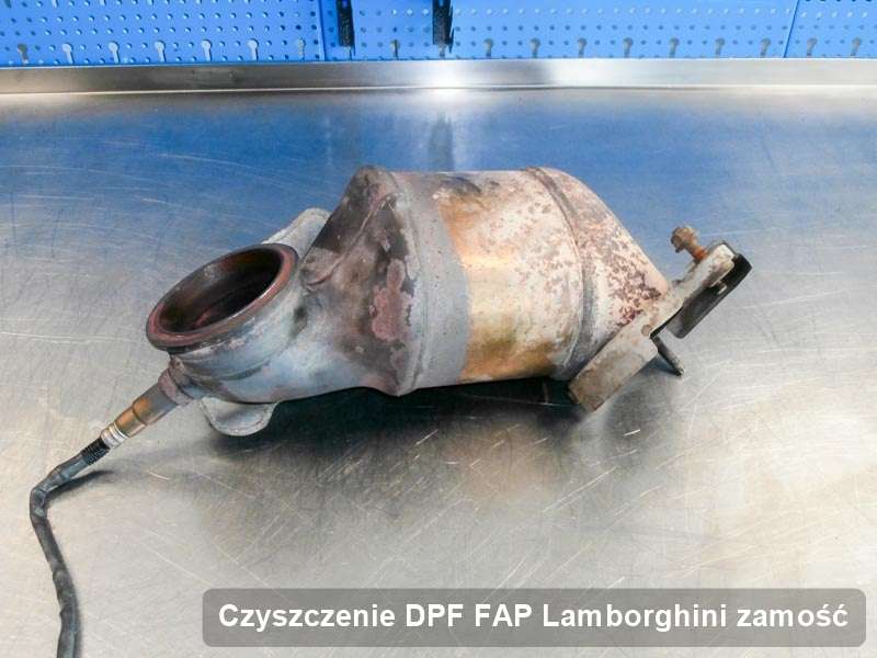 Filtr DPF do samochodu marki Lamborghini w Zamościu naprawiony na specjalistycznej maszynie, gotowy do montażu