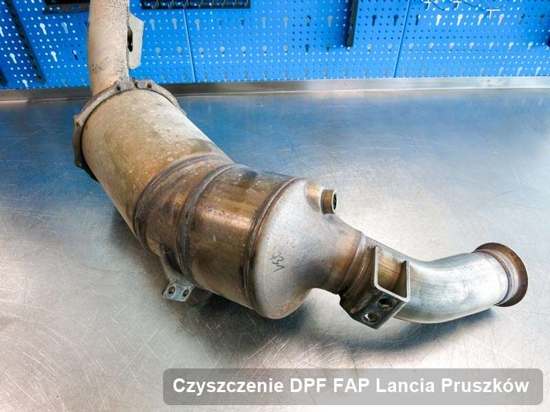 Filtr cząstek stałych DPF I FAP do samochodu marki Lancia w Pruszkowie wypalony na specjalnej maszynie, gotowy do montażu