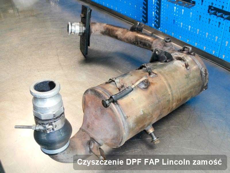 Filtr cząstek stałych do samochodu marki Lincoln w Zamościu naprawiony na specjalnej maszynie, gotowy do wysyłki