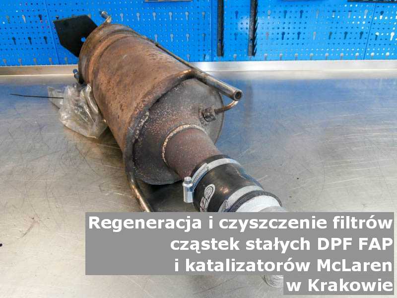 Myty filtr cząstek stałych DPF/FAP marki McLaren, w laboratorium, w Krakowie.