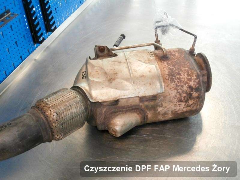 Filtr FAP do samochodu marki Mercedes w Żorach dopalony na odpowiedniej maszynie, gotowy spakowania