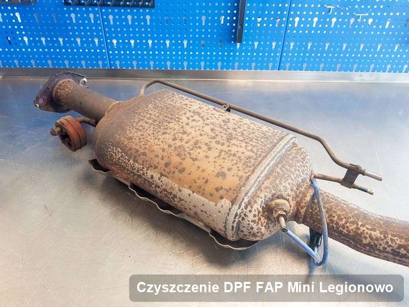 Filtr FAP do samochodu marki Mini w Legionowie wypalony w specjalnym urządzeniu, gotowy do wysyłki
