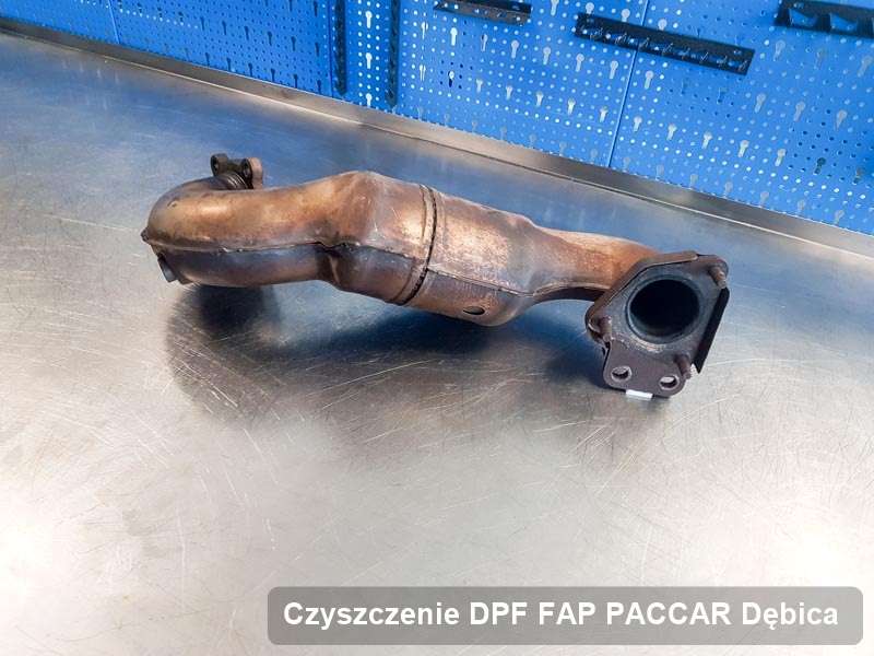 Filtr DPF i FAP do samochodu marki PACCAR w Dębicy zregenerowany na odpowiedniej maszynie, gotowy do wysyłki