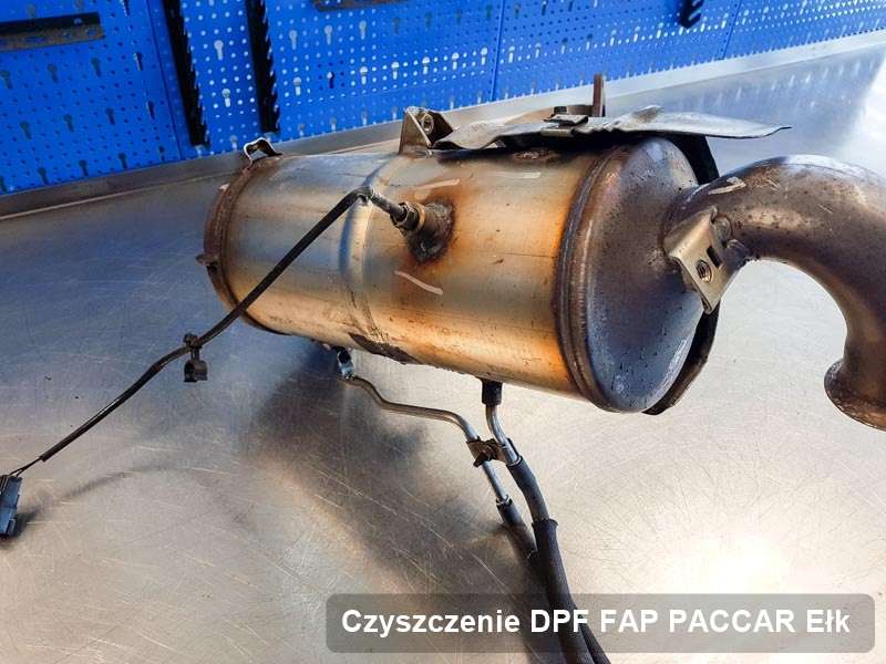 Filtr cząstek stałych DPF do samochodu marki PACCAR w Ełku oczyszczony na specjalnej maszynie, gotowy do montażu