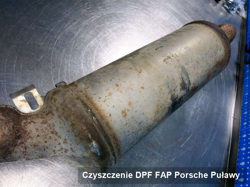 Filtr cząstek stałych do samochodu marki Porsche w Puławach naprawiony na specjalistycznej maszynie, gotowy spakowania