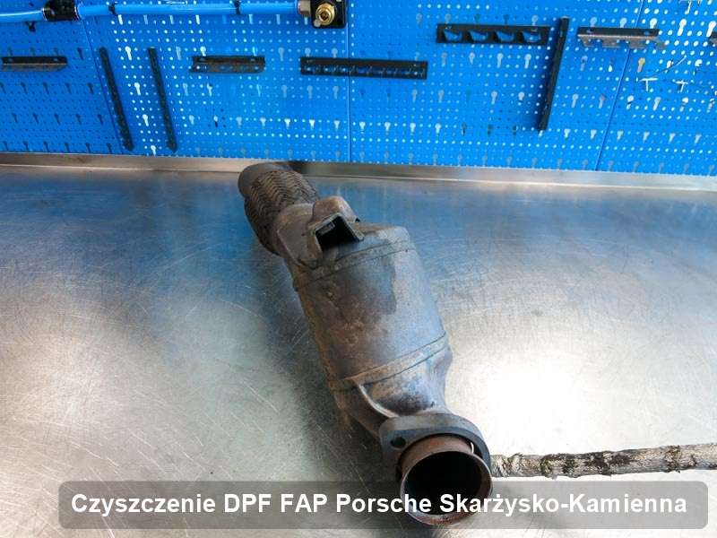 Filtr FAP do samochodu marki Porsche w Skarżysku-Kamiennej dopalony na dedykowanej maszynie, gotowy do instalacji