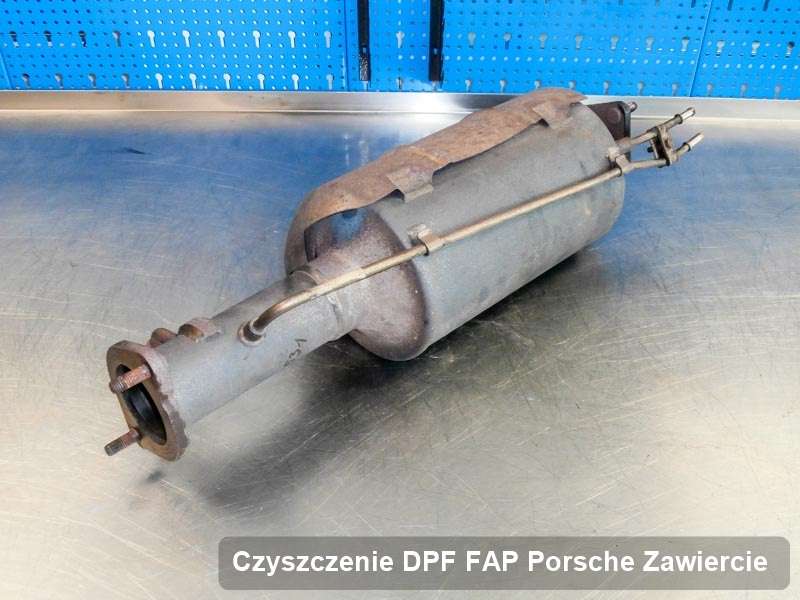 Filtr cząstek stałych FAP do samochodu marki Porsche w Zawierciu oczyszczony w dedykowanym urządzeniu, gotowy do instalacji
