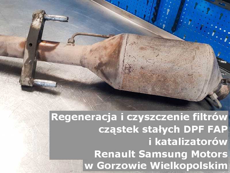 Zregenerowany filtr cząstek stałych DPF marki Renault Samsung Motors, w warsztatowym laboratorium, w Gorzowie Wielkopolskim.