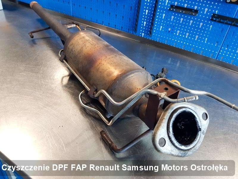 Filtr FAP do samochodu marki Renault Samsung Motors w Ostrołęce oczyszczony na odpowiedniej maszynie, gotowy do montażu