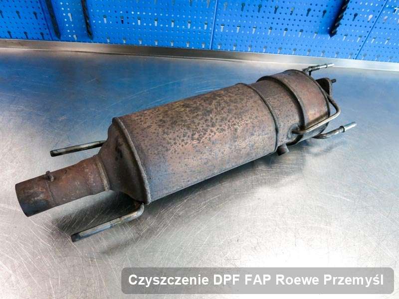 Filtr DPF układu redukcji emisji spalin do samochodu marki Roewe w Przemyślu oczyszczony na odpowiedniej maszynie, gotowy spakowania
