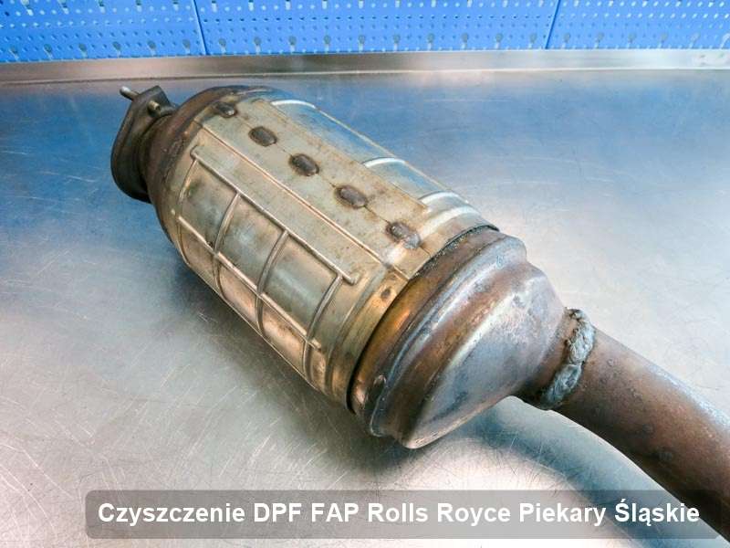 Filtr cząstek stałych FAP do samochodu marki Rolls Royce w Piekarach Śląskich naprawiony w specjalnym urządzeniu, gotowy spakowania