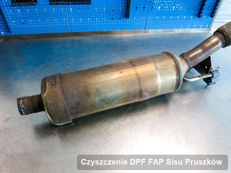 Filtr cząstek stałych DPF do samochodu marki Sisu w Pruszkowie naprawiony na odpowiedniej maszynie, gotowy do montażu