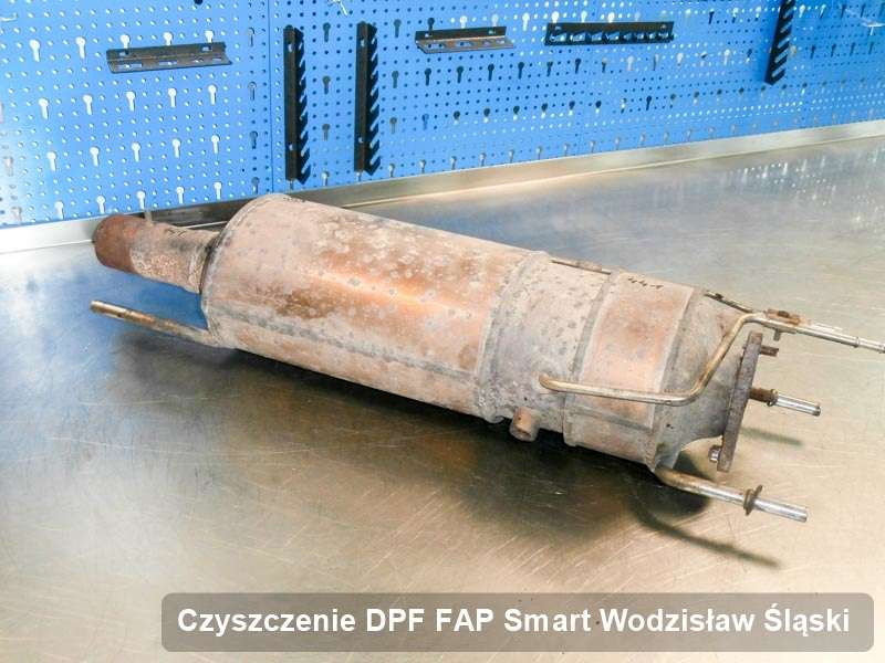 Filtr cząstek stałych FAP do samochodu marki Smart w Wodzisławiu Śląskim naprawiony na dedykowanej maszynie, gotowy spakowania