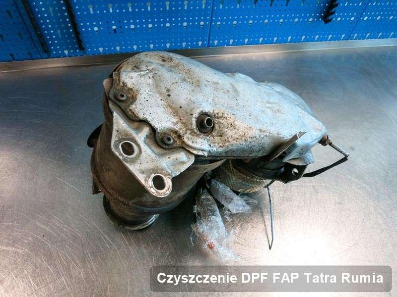 Filtr cząstek stałych DPF do samochodu marki Tatra w Rumi oczyszczony na specjalnej maszynie, gotowy do instalacji