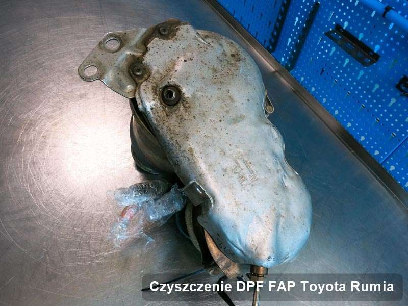 Filtr cząstek stałych DPF I FAP do samochodu marki Toyota w Rumi wyremontowany w specjalnym urządzeniu, gotowy do instalacji