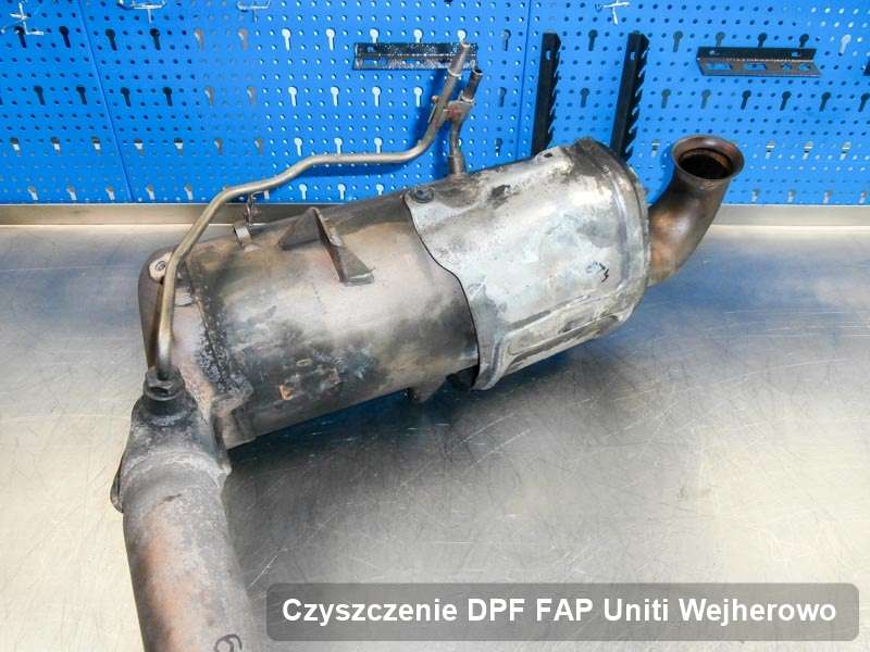 Filtr DPF układu redukcji emisji spalin do samochodu marki Uniti w Wejherowie wyremontowany na specjalnej maszynie, gotowy do instalacji